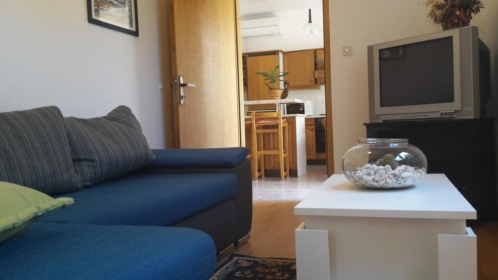 Apartment Zlata Vrcevan 메덜린 외부 사진